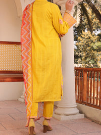 Yellow Dobby Lino Kara 3 Piece Stitched - ALP-3PS-1669