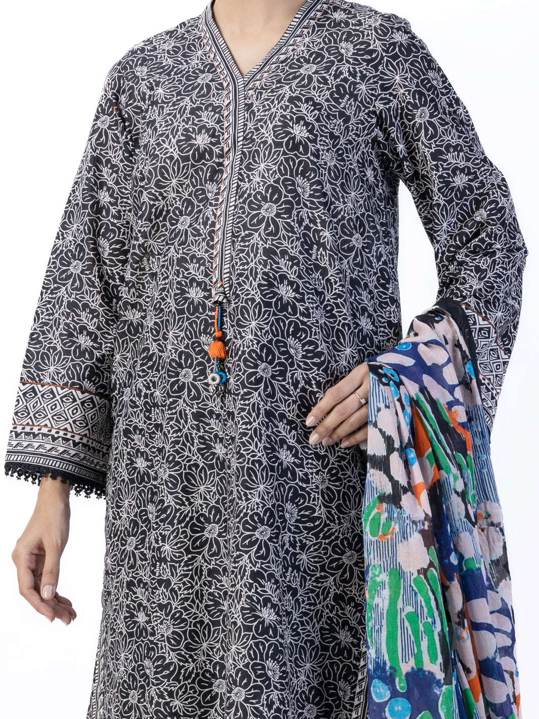 Black Lawn 3 Piece Unstitched - ALP-3PS-1750 - Almirah Online