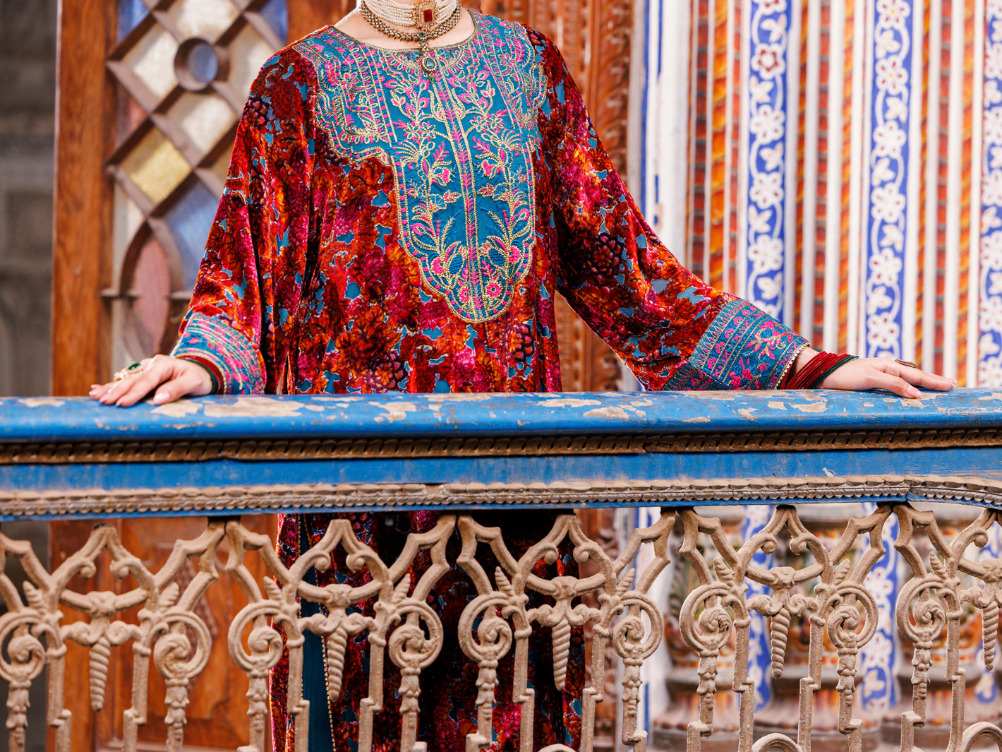 Maroon Velvet Formal 2 Piece Stitched - AL-LS-LKS-534