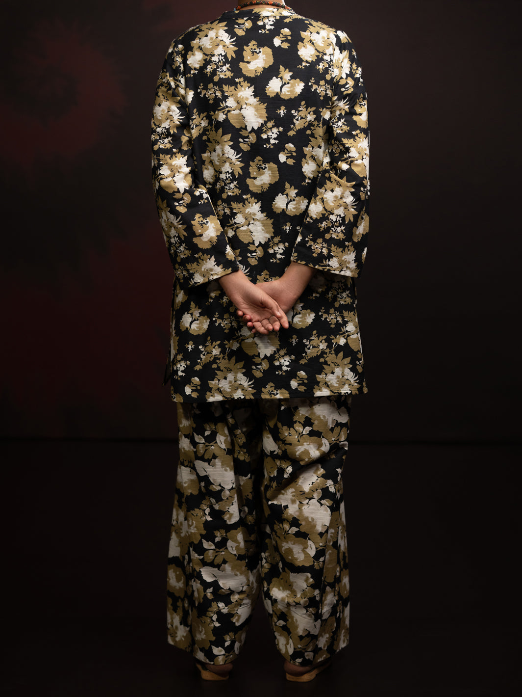 Black Slub Khaddar 2Pc Stitched - AL-2PS-LKS-1095