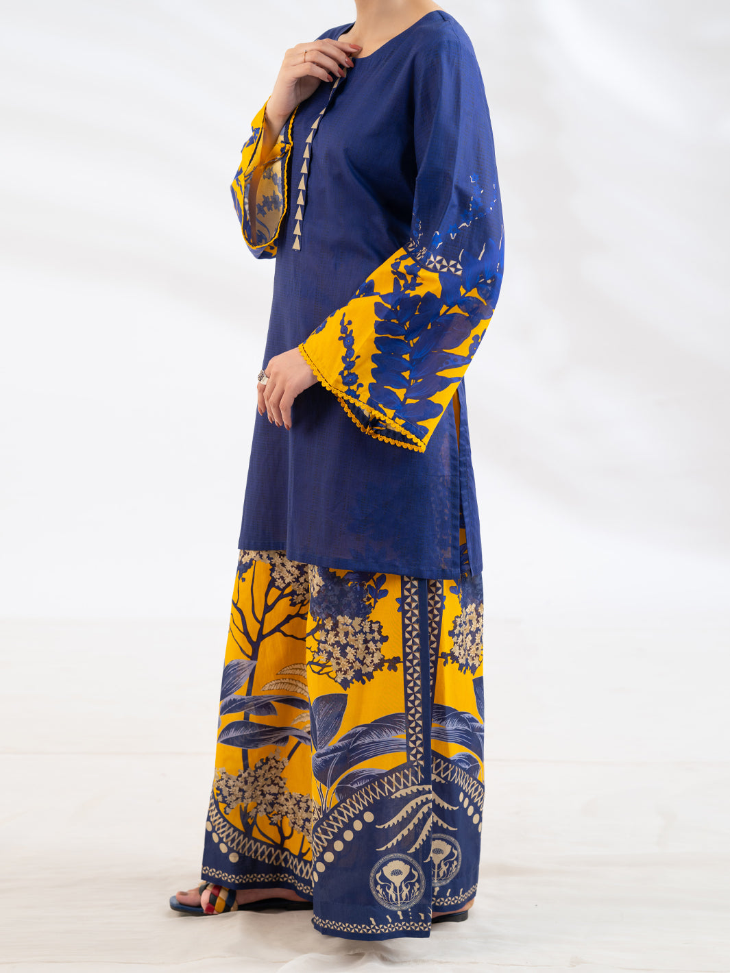 Blue Lawn 2Pc Stitched - AL-2PS-LKS-1114