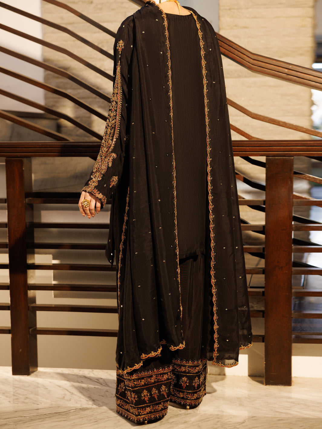 Black Amore Silk Formal Stitched 3Pc - AL-3PS-LS-621