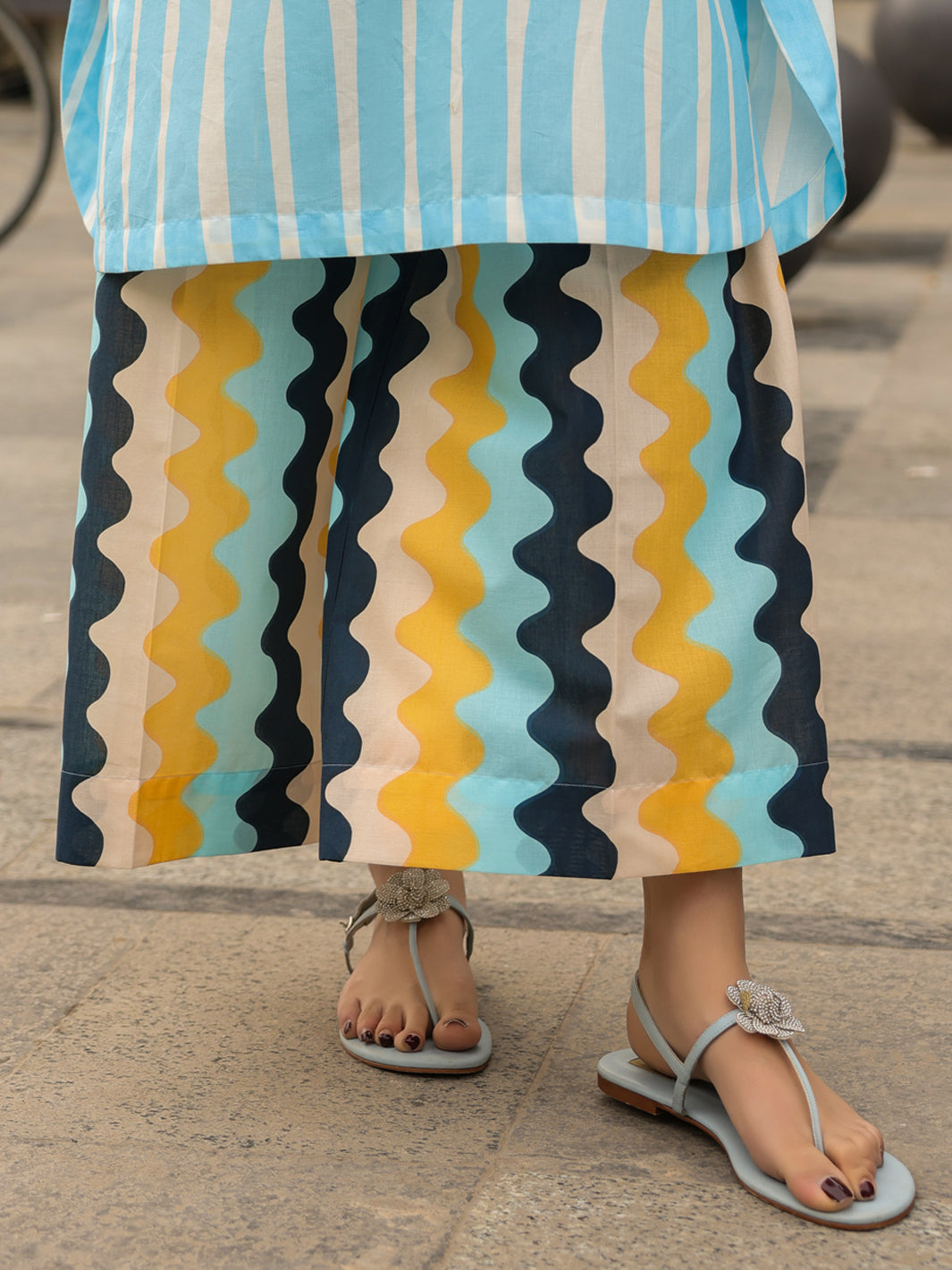 Multicolor Lawn Casual Trousers  - Women Trouser | ALMIRAH