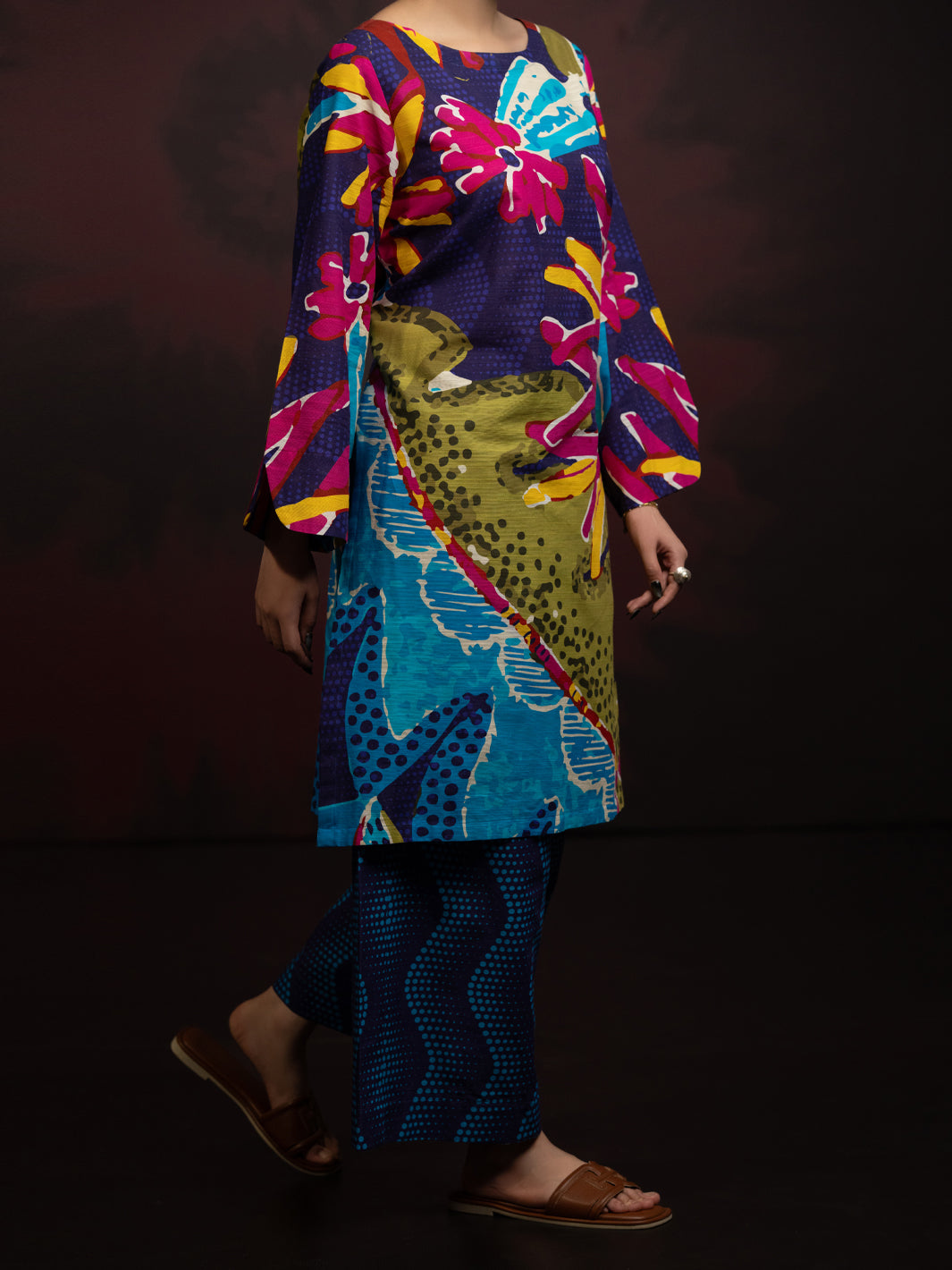 Black Light Slub Khaddar 2Pc Stitched - AL-2PS-LKS-1093