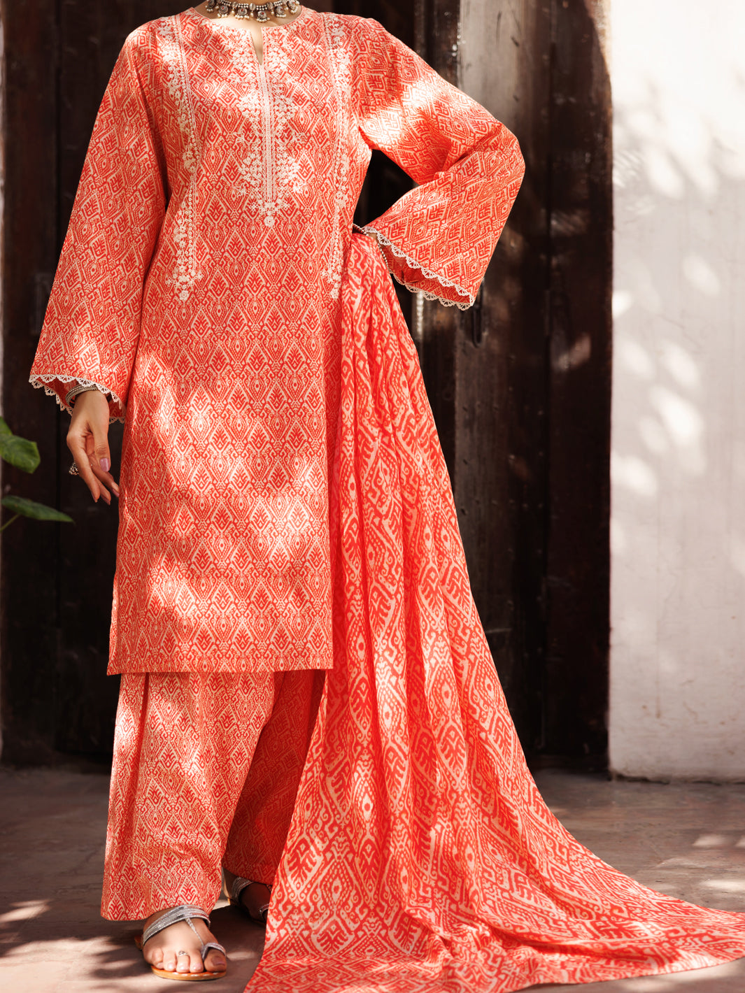 Red White Lawn 3 Piece Stitched - ALP-3PS-2129