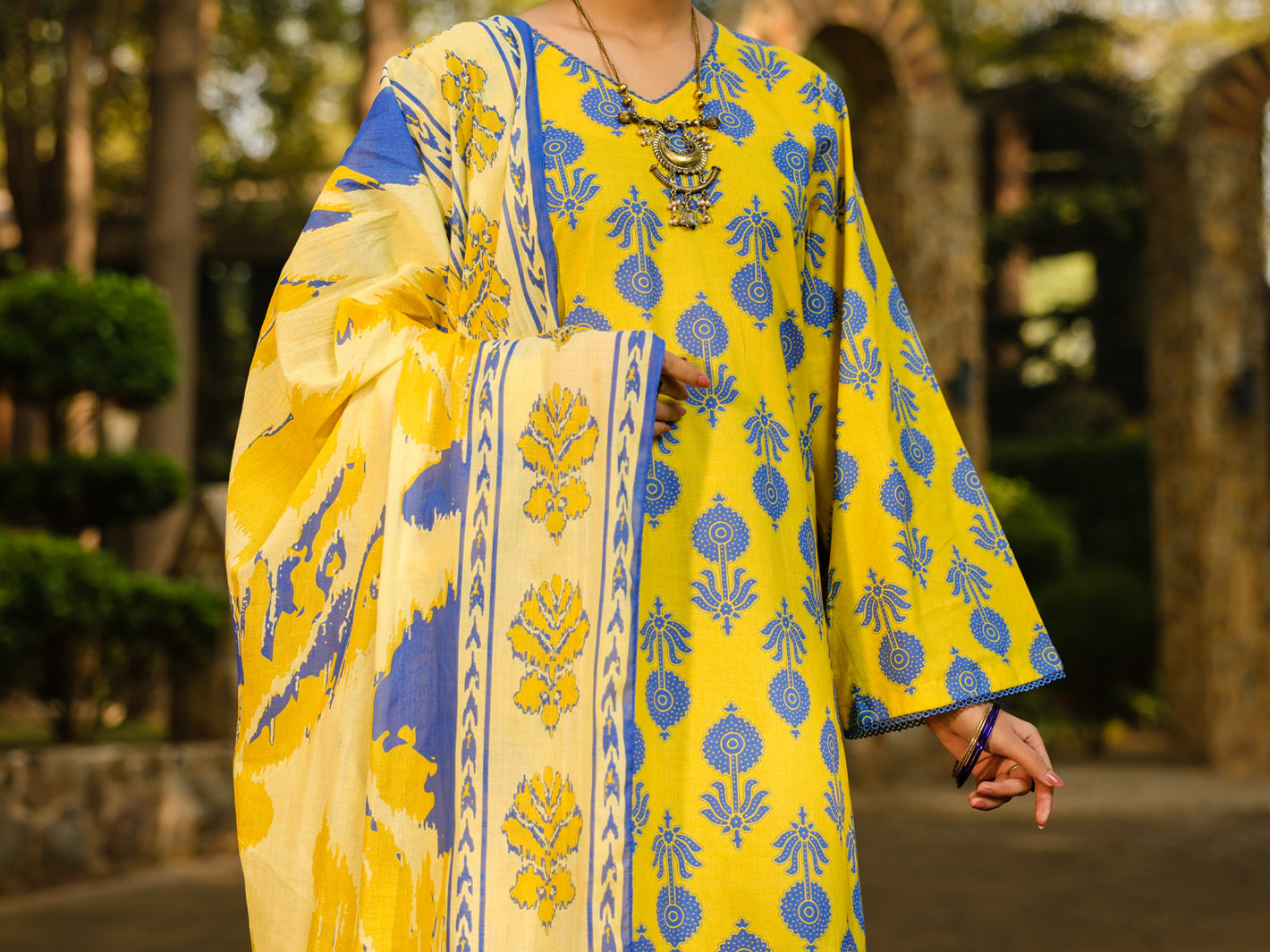 Yellow Lawn 3Pc Stitched - ALP-3PS-2291