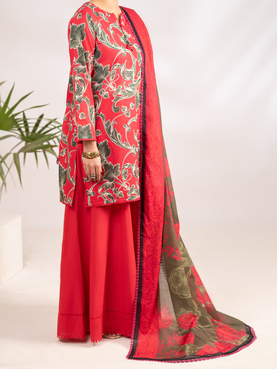 Fuchsia Lawn 3Pc Unstitched - ALP-3PS-2393