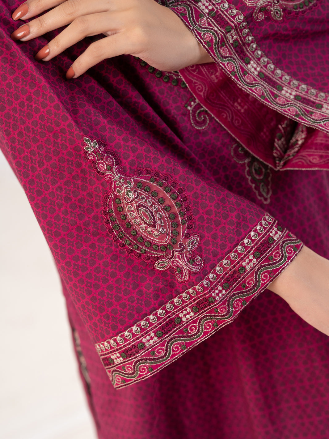 Magenta Lawn Stitched 3Pc - ALP-3PS-2306