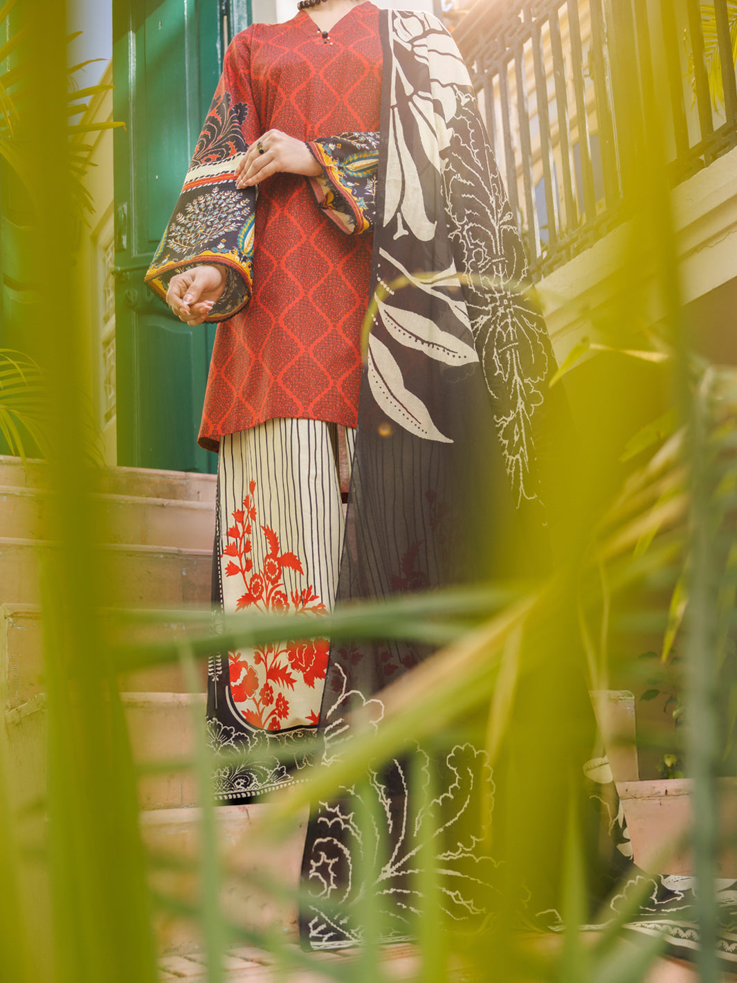 Maroon Lawn Stitched 3Pc - ALP-3PS-2557