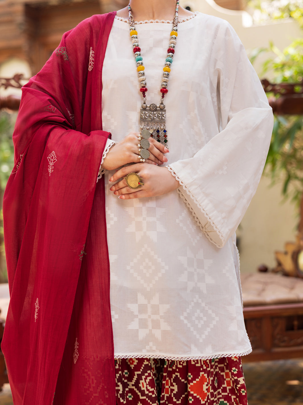 White Cambric 3Pc Stitched - ALP-3PS-2589