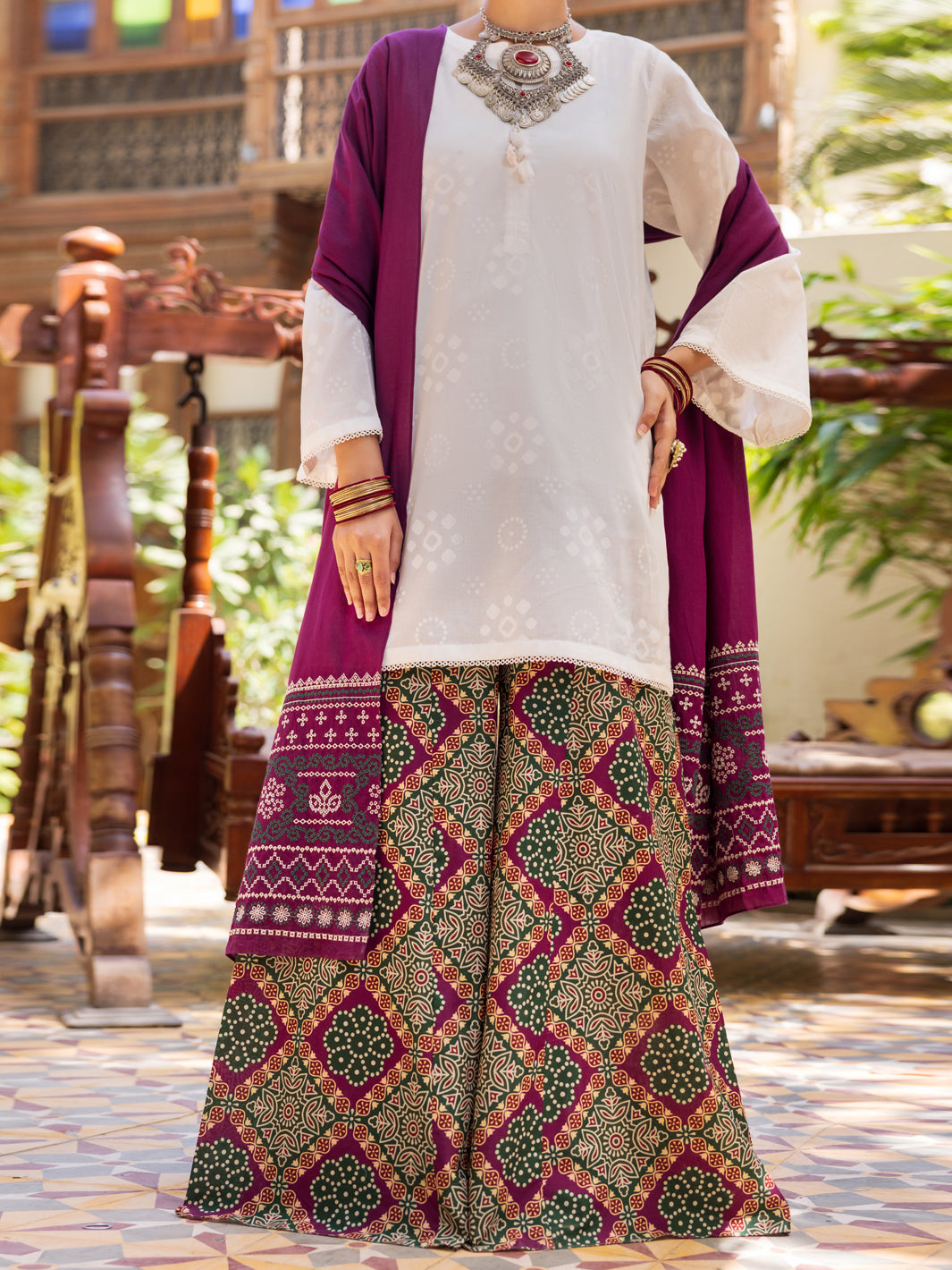 White Cambric 3Pc Stitched - ALP-3PS-2590