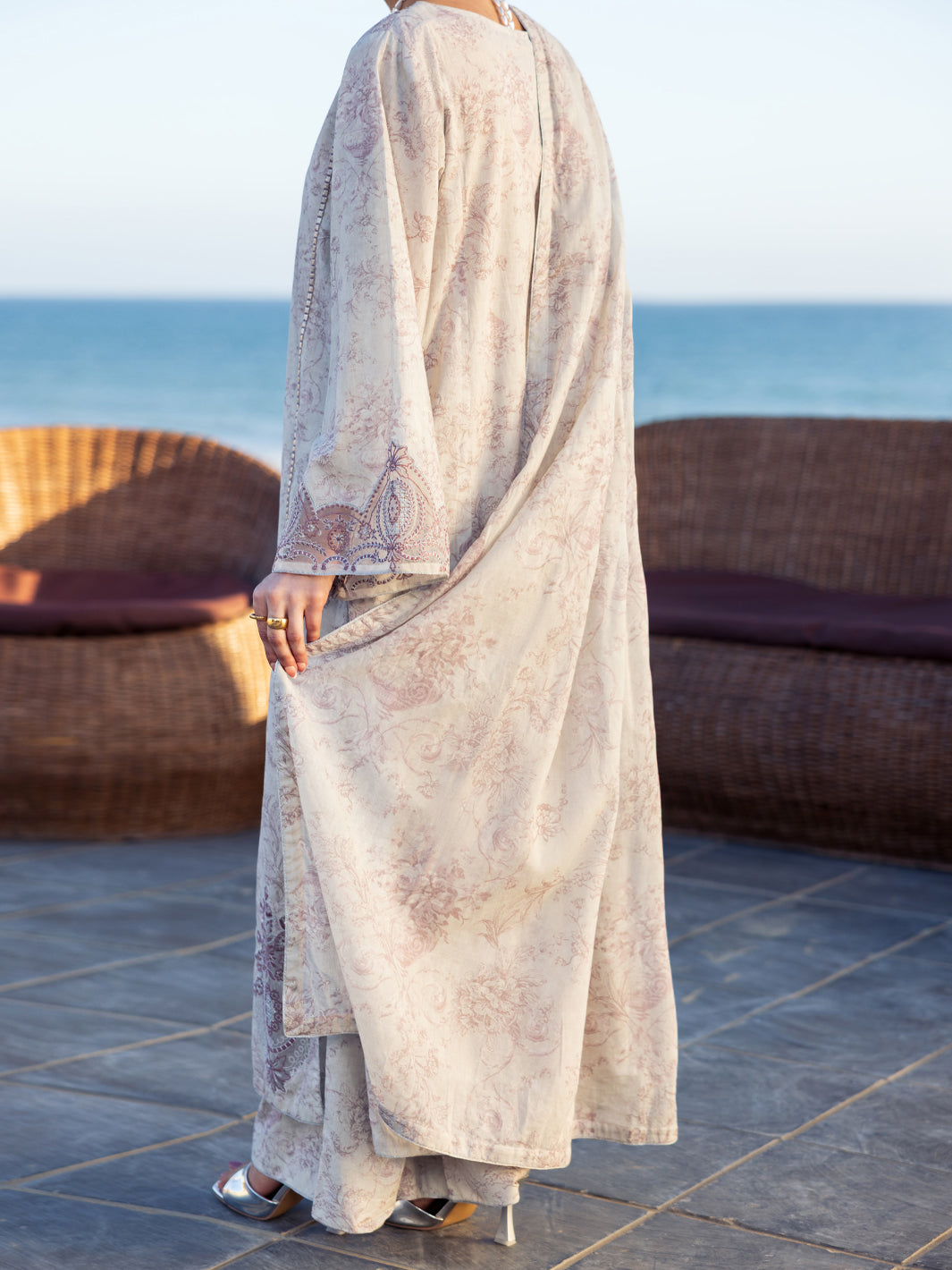 Grey Lawn Stitched 3PC - ALP-3PS-2640