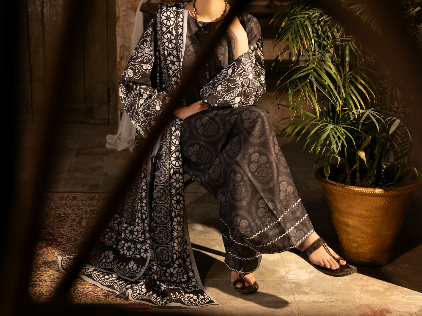 Charcoal Cotton Lawn Unstitched 3PC - ALP-3PS-2712