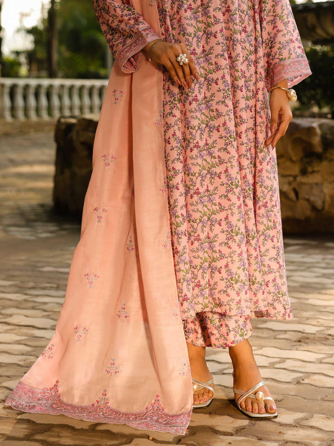 Light Pink Zari Lawn Casual Dupatta - ALP-ST-2366