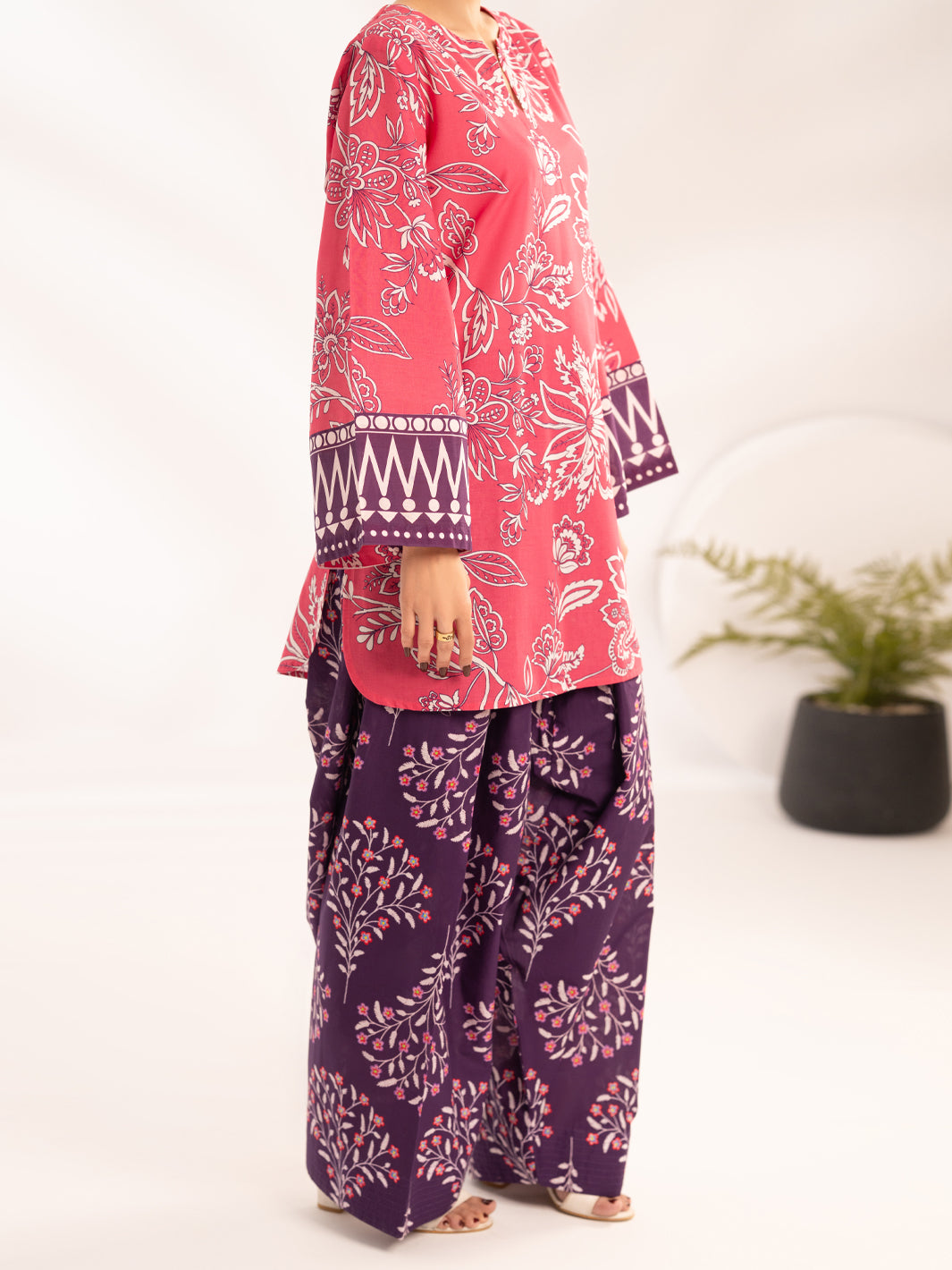Cherry Lawn 2Pc Stitched - ALP-2PS-LKS-2489
