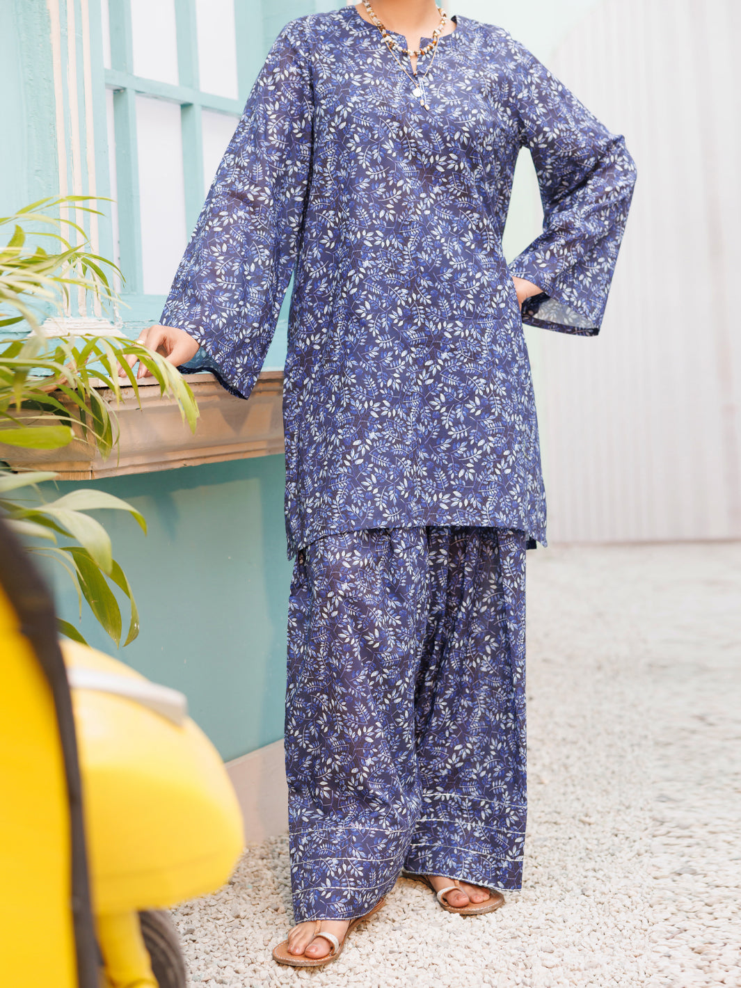Blue Lawn Co-Ord Set - ALP-2PS-SLKS-2511