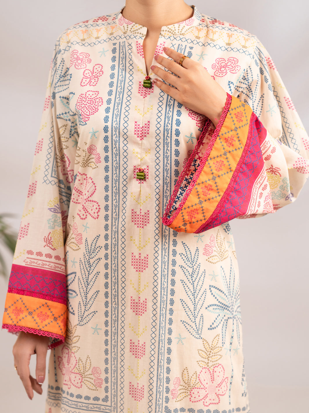 Ivory Lawn 2Pc Stitched - ALP-2PS-LKS-2529