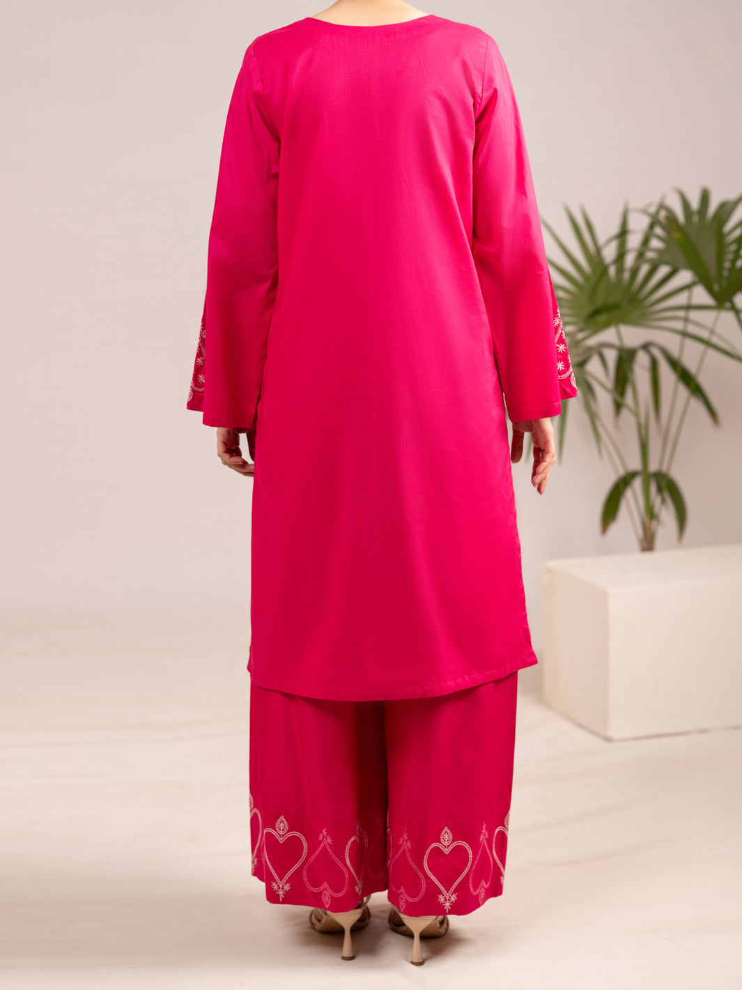 Fuchsia Lawn 2Pc Stitched - ALP-2PS-LKS-2539
