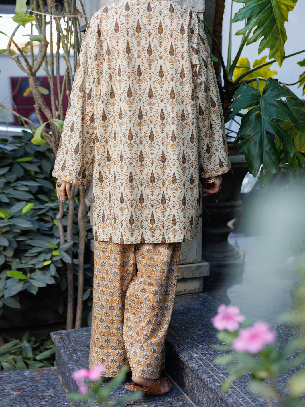 Fawn Lawn Co-Ord Set - ALP-2PS-SLKS-2771