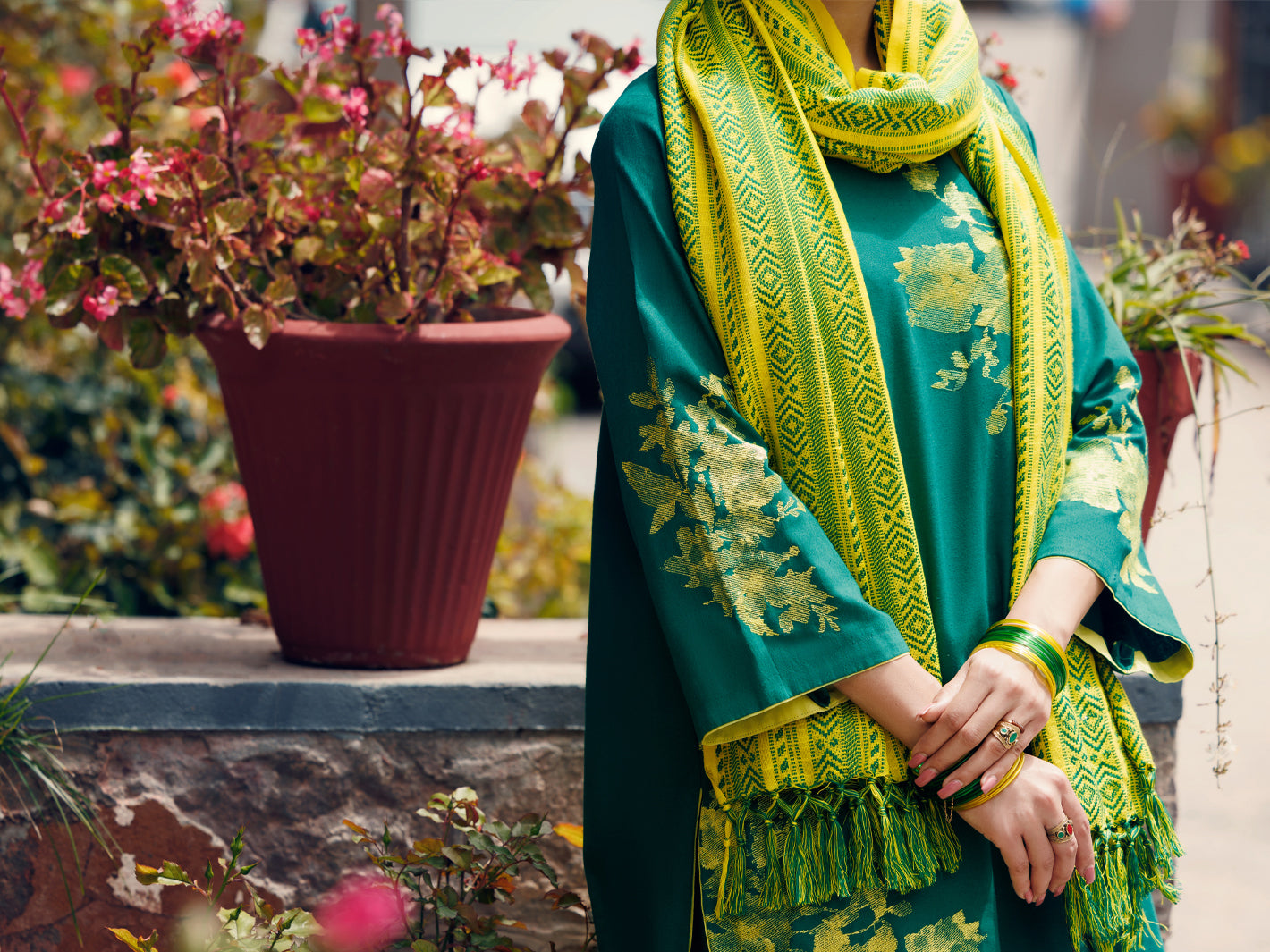 Green Light Khaddar 3Pc Stitched - AWP-3PS-772