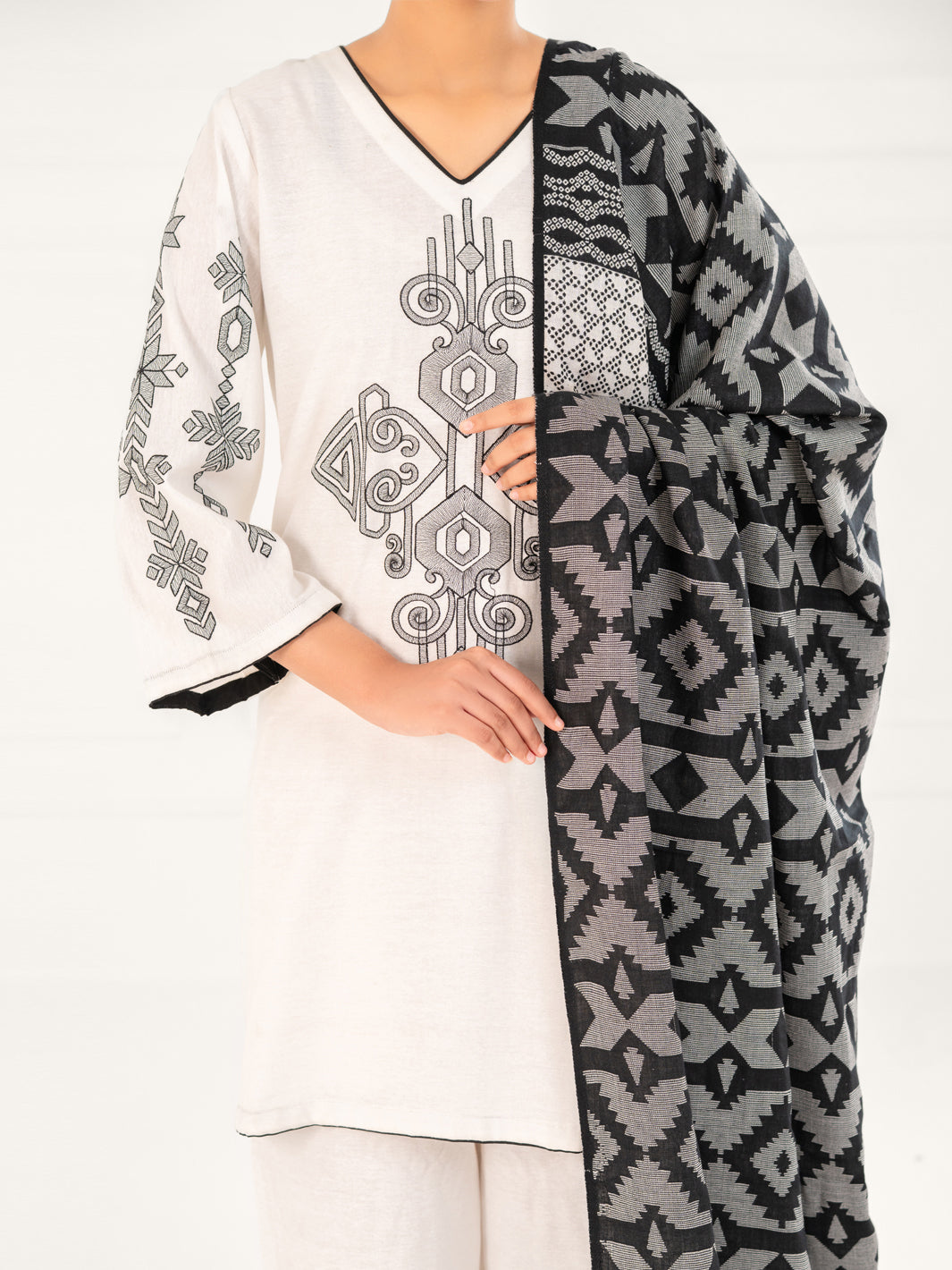 White Light Khaddar 3Pc Stitched - AWP-3PS-770