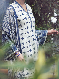 Off White Lawn 3Pc Stitched - AWP-3PS-861