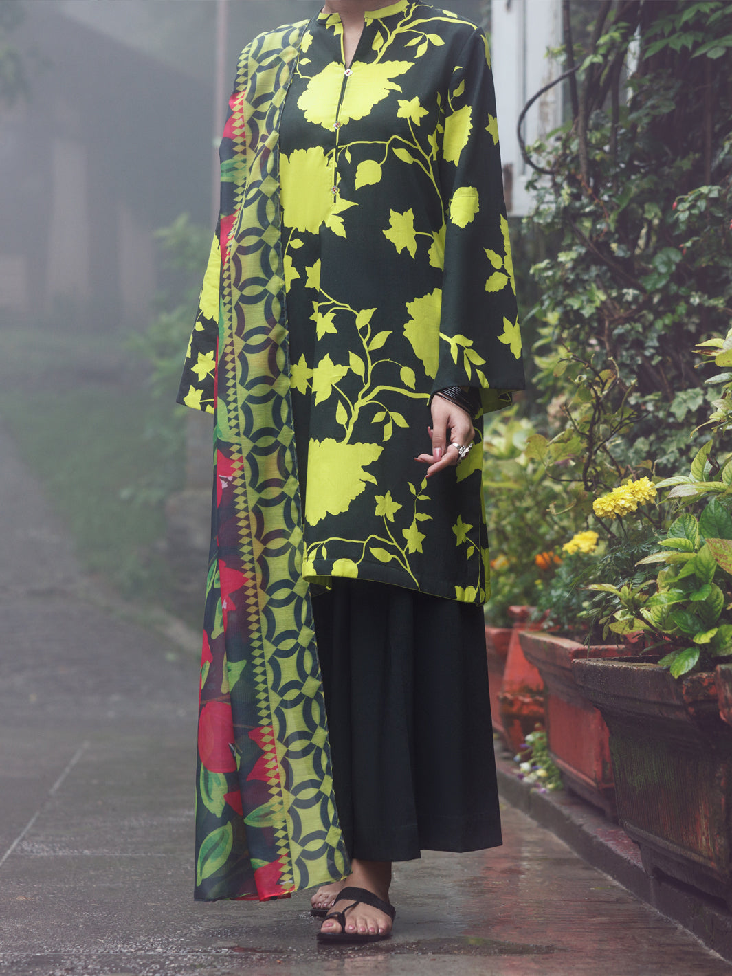 Black Cambric 3Pc Unstitched - AWP-3PS-872