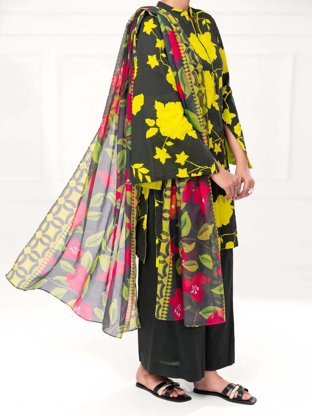 Black Cambric 3Pc Unstitched - AWP-3PS-872