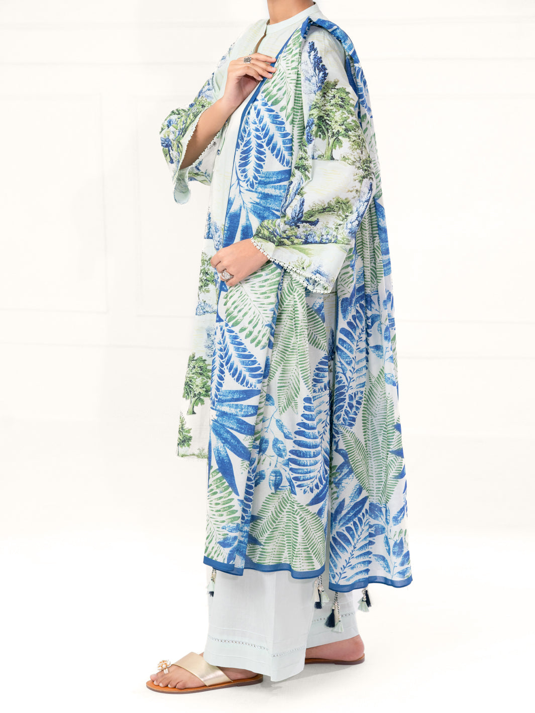 Ice Blue Cambric 3Pc Unstitched - AWP-3PS-892