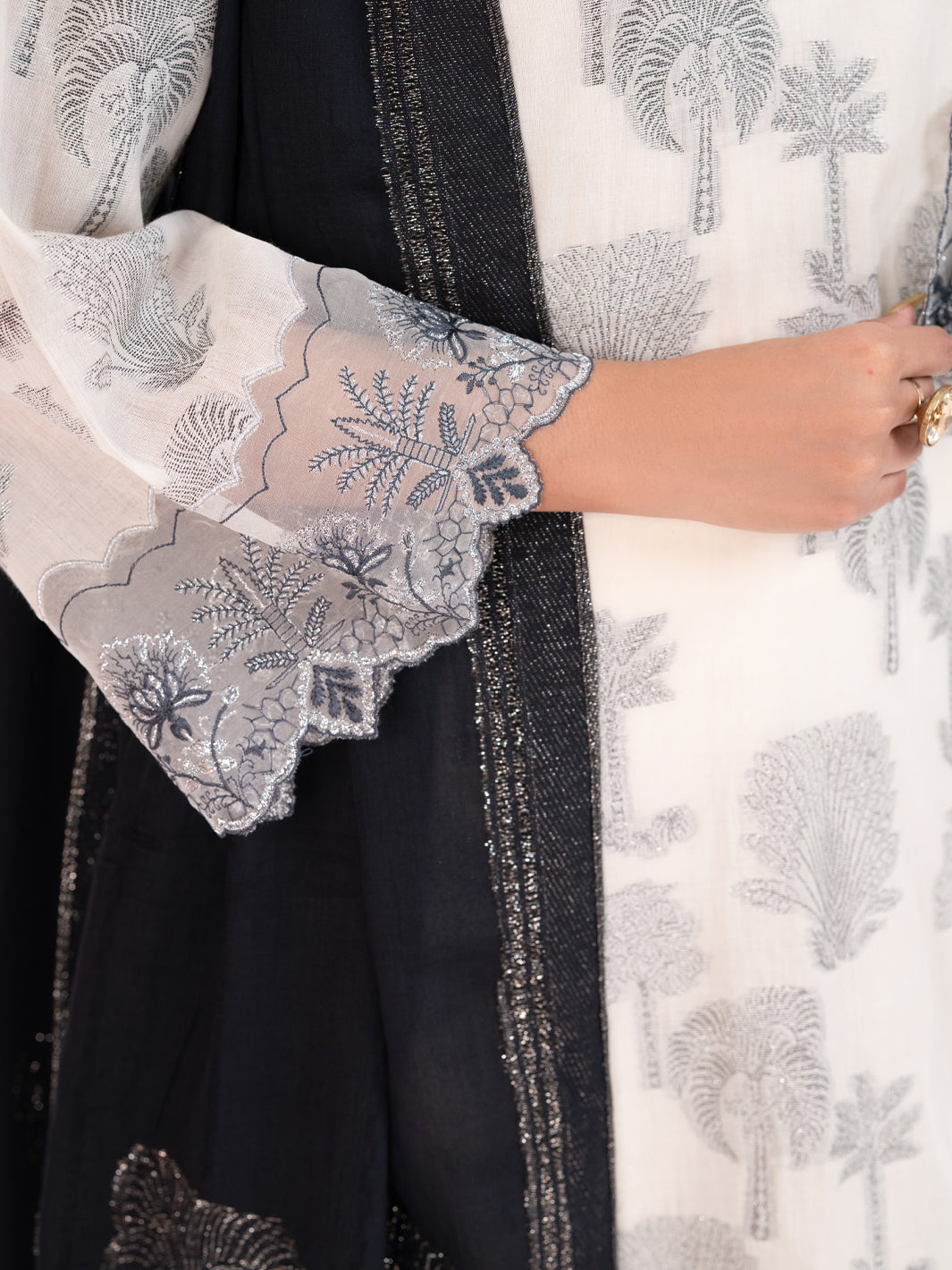 Off White Yarn Dyed 3Pc Unstitched - AWP-3PS-927