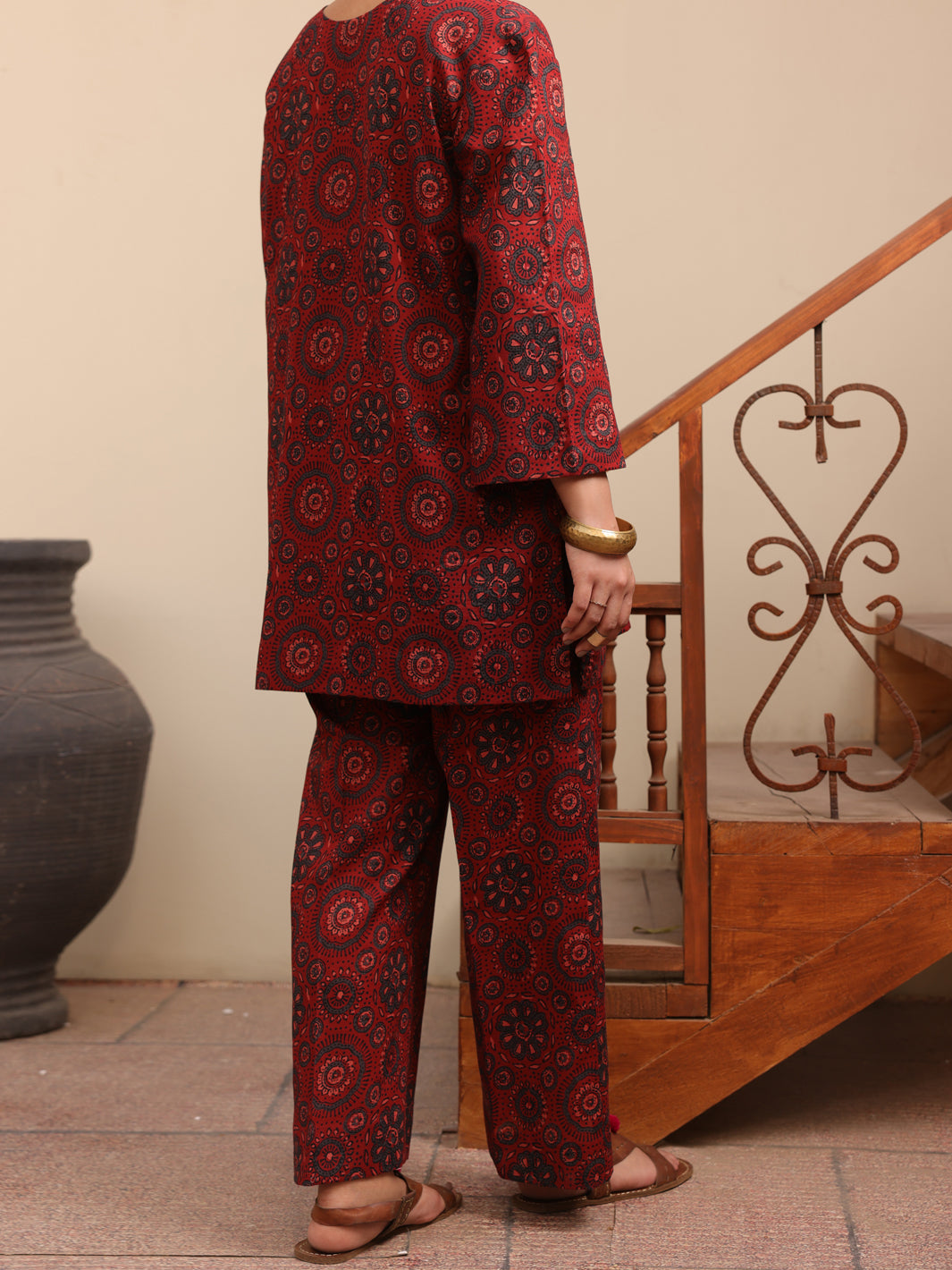 Maroon Linen 2 Piece Stitched - ALCR-2PS-LKS-1062
