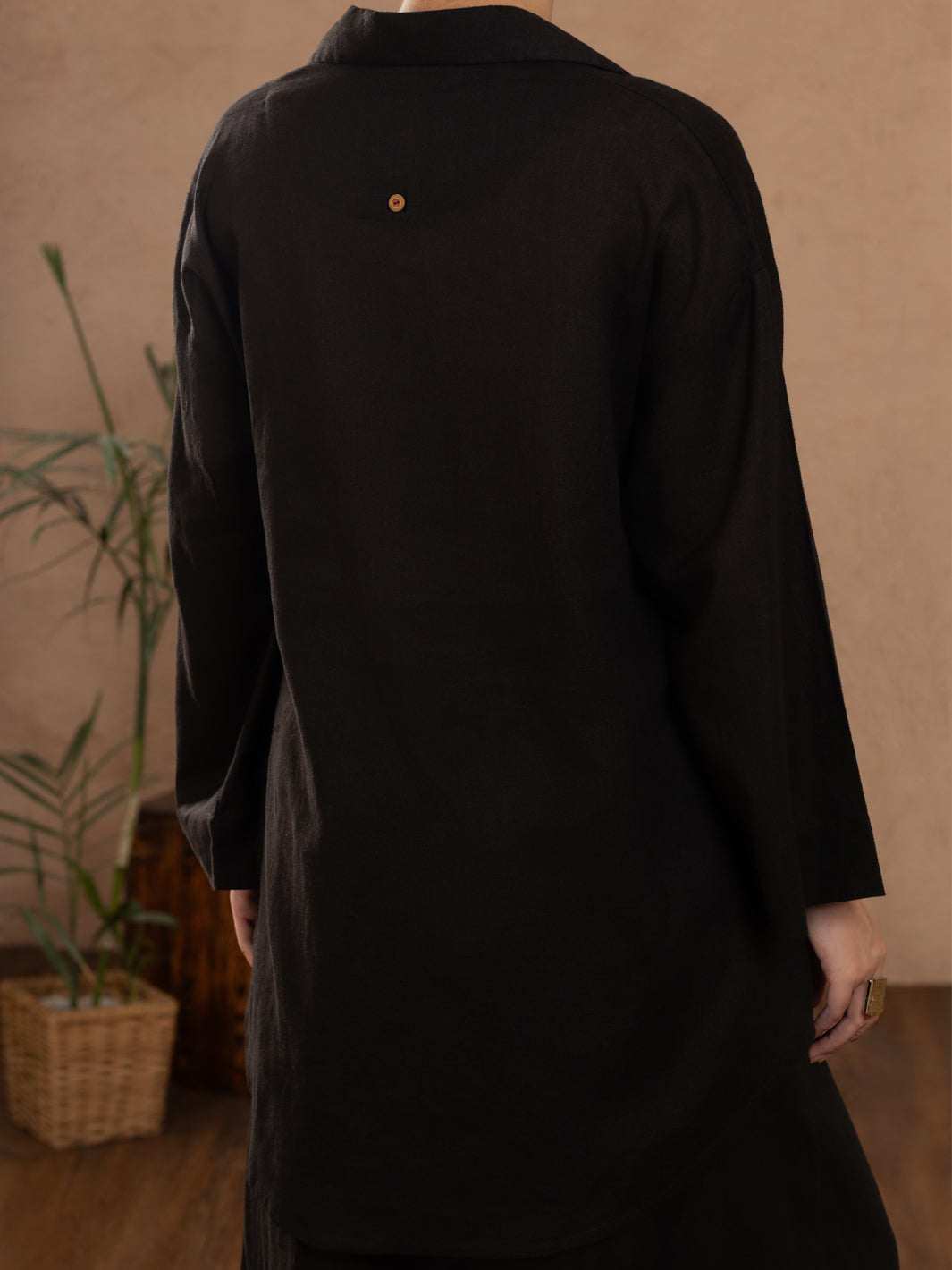 Black Linen Tunic - ALCR-LK-1107