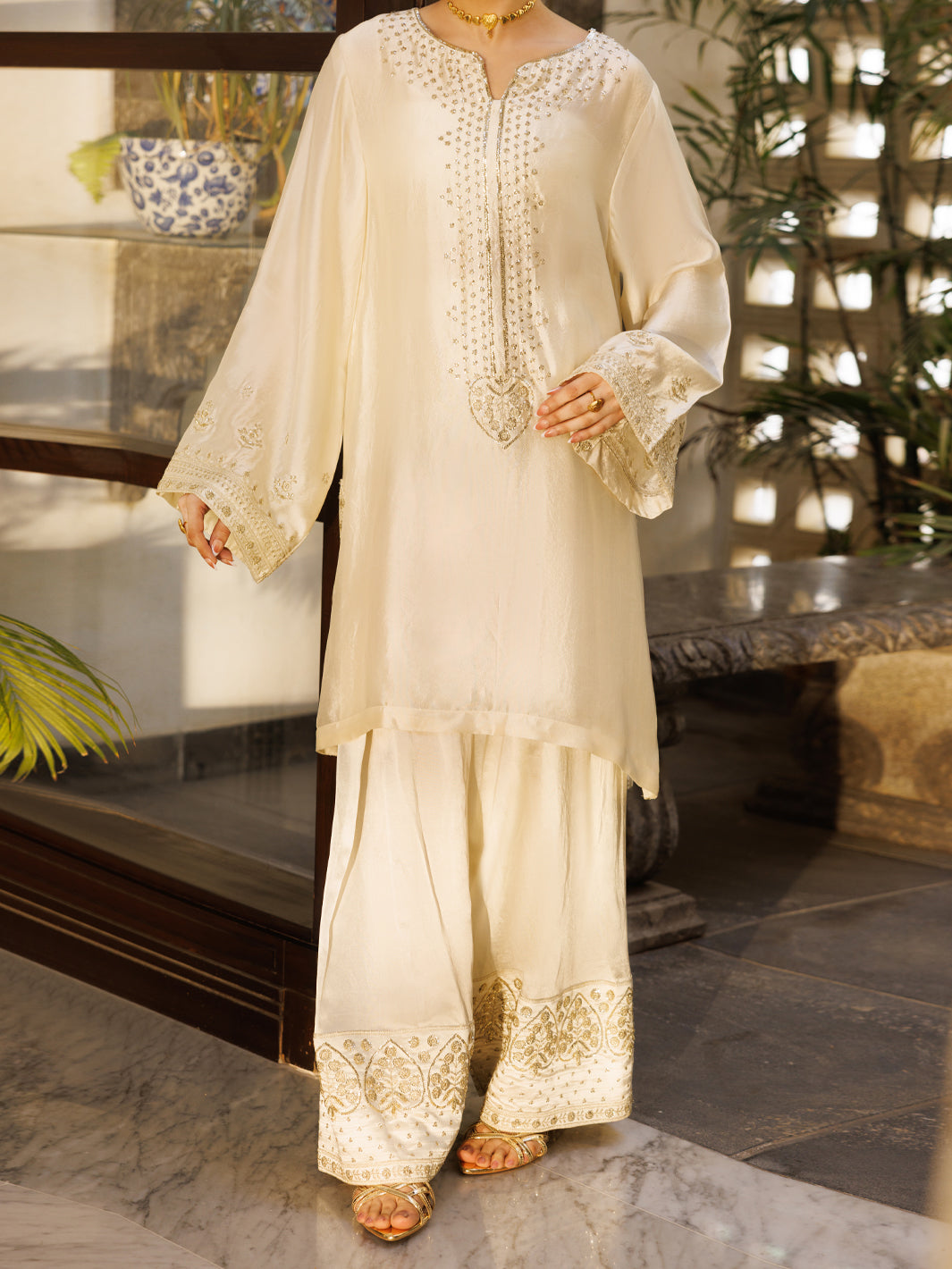 Off White Sheesha Silk Formal 3Pc Stitched - AL-3PS-LS-619