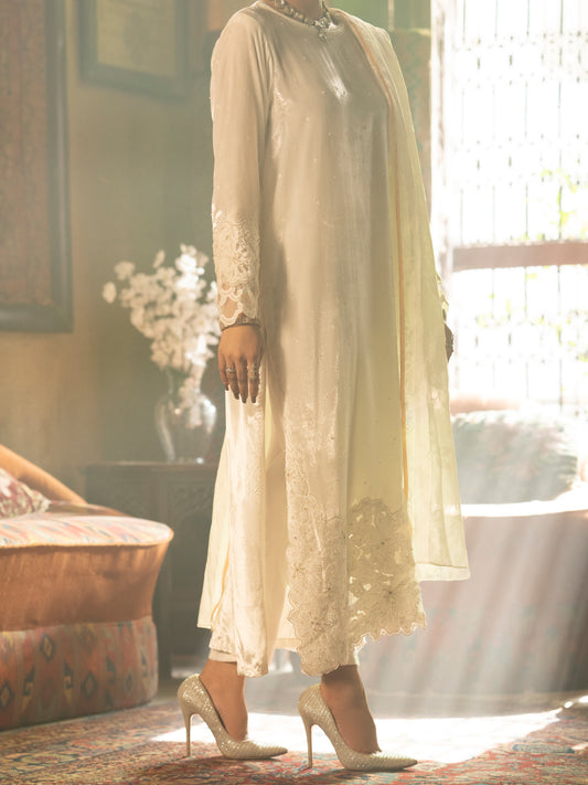 White Velvet 3Pc Formal Unstitched - AL-3PS-LS-UN-445