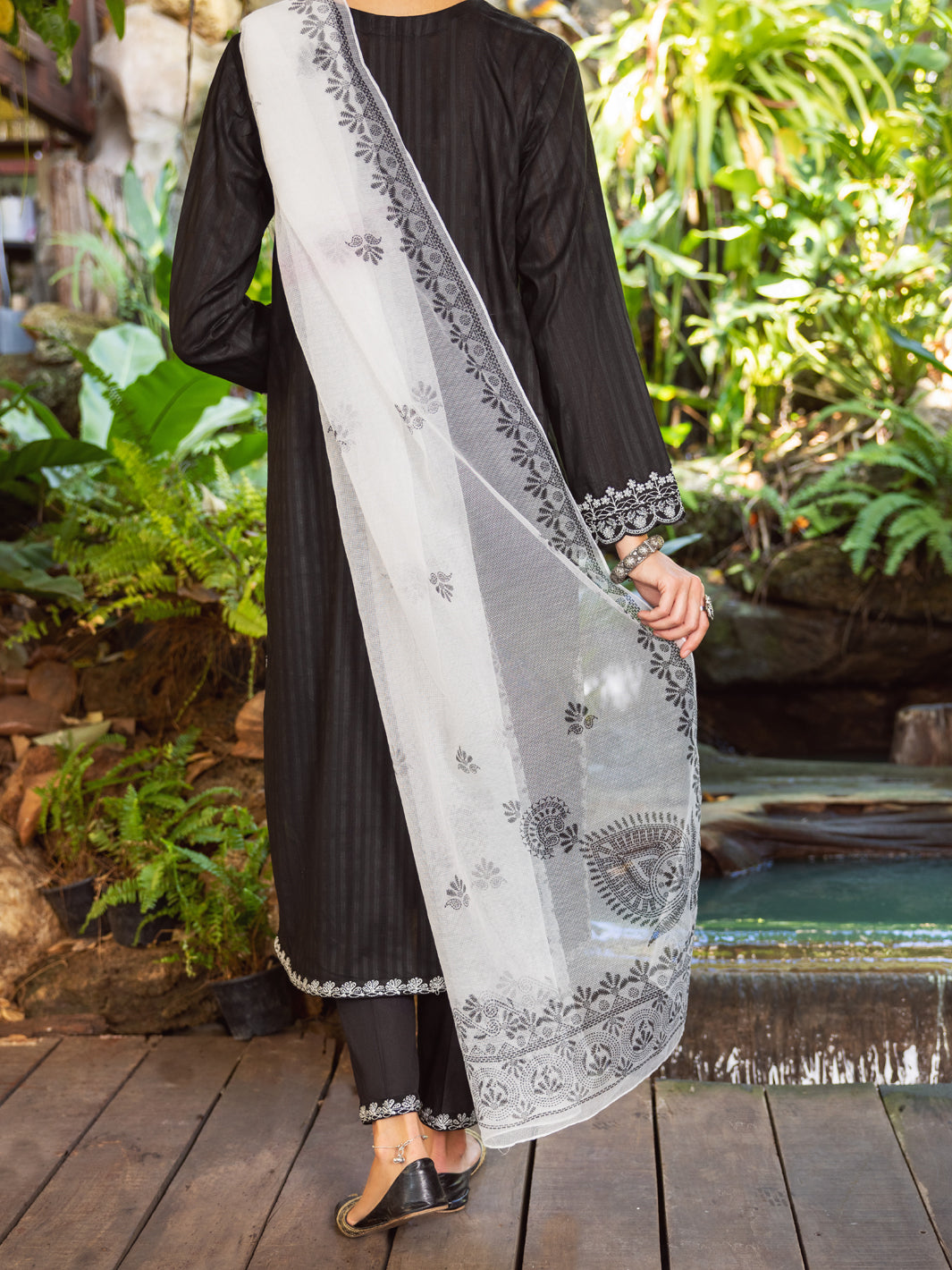 Black Jacquard 3 Piece Stitched - ALP-3PS-1764 - Almirah Online