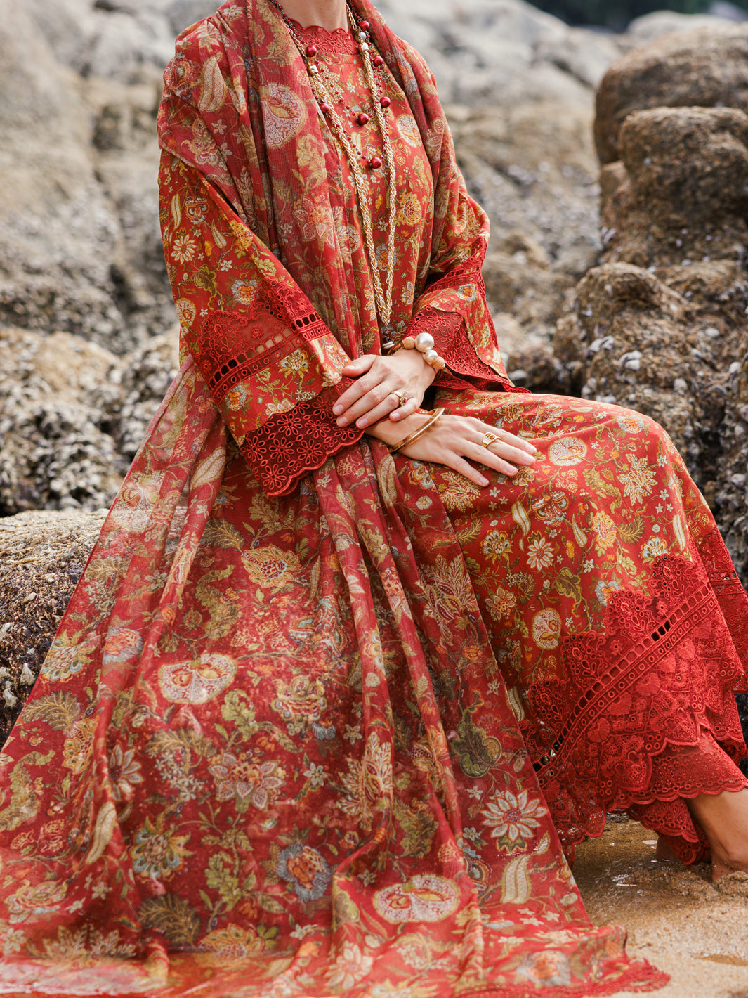 Maroon Lawn 3 Piece Unstitched - ALP-3PS-1807 - Almirah Online