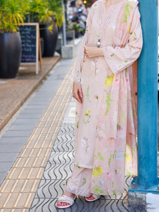 Light Pink Lawn 3 Piece Stitched - ALP-3PS-1840 - Almirah Online
