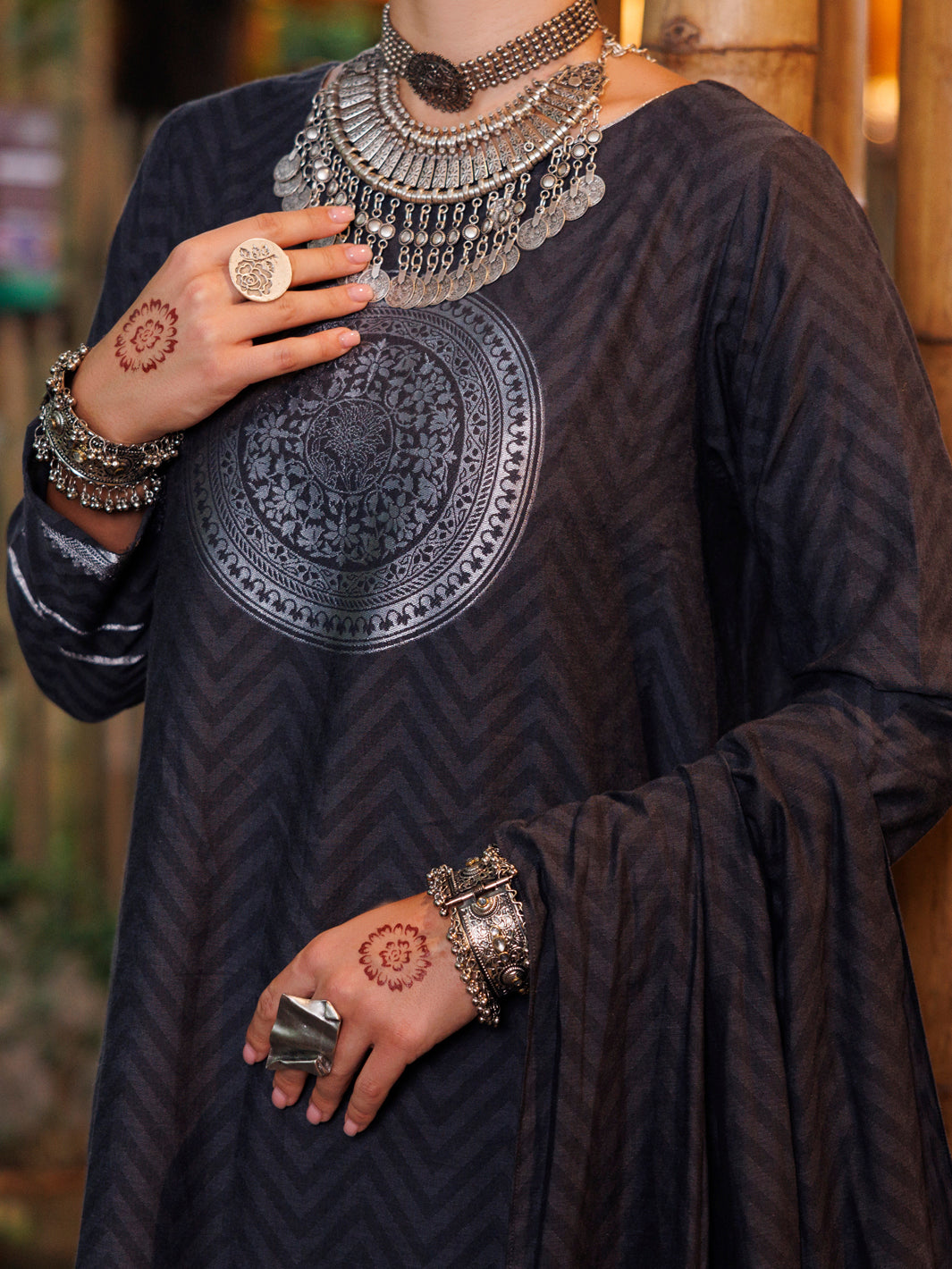 Charcoal Grey Yarn-Dyed Jacquard 3Pc Stitched - ALP-3PS-2022