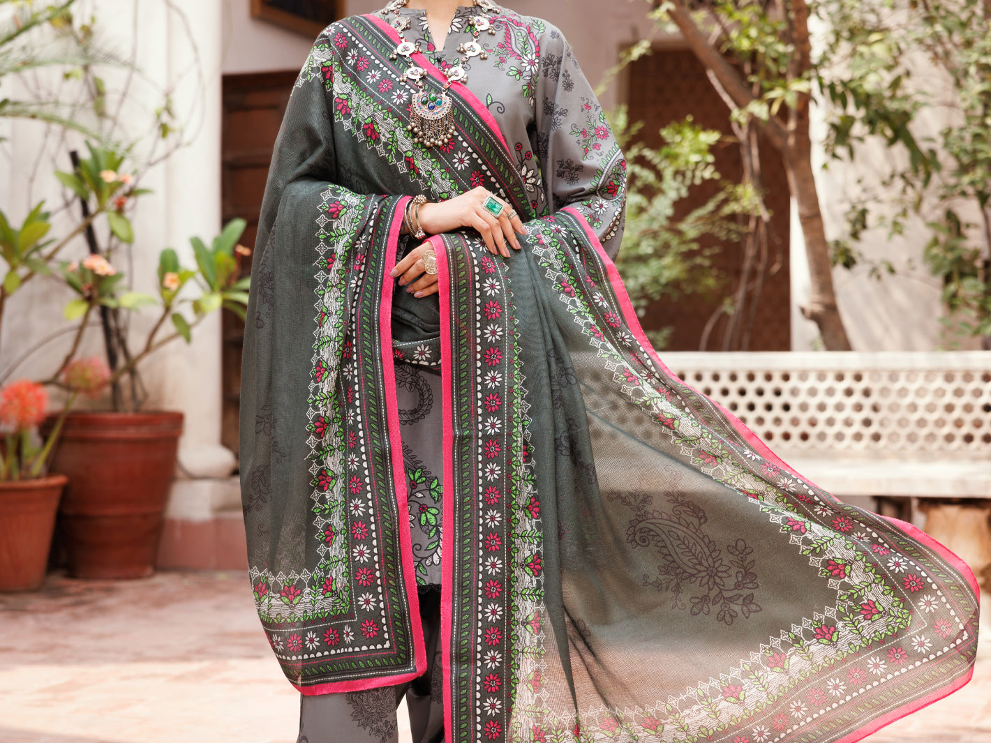 Grey Lawn 3Pc Stitched - ALP-3PS-2136