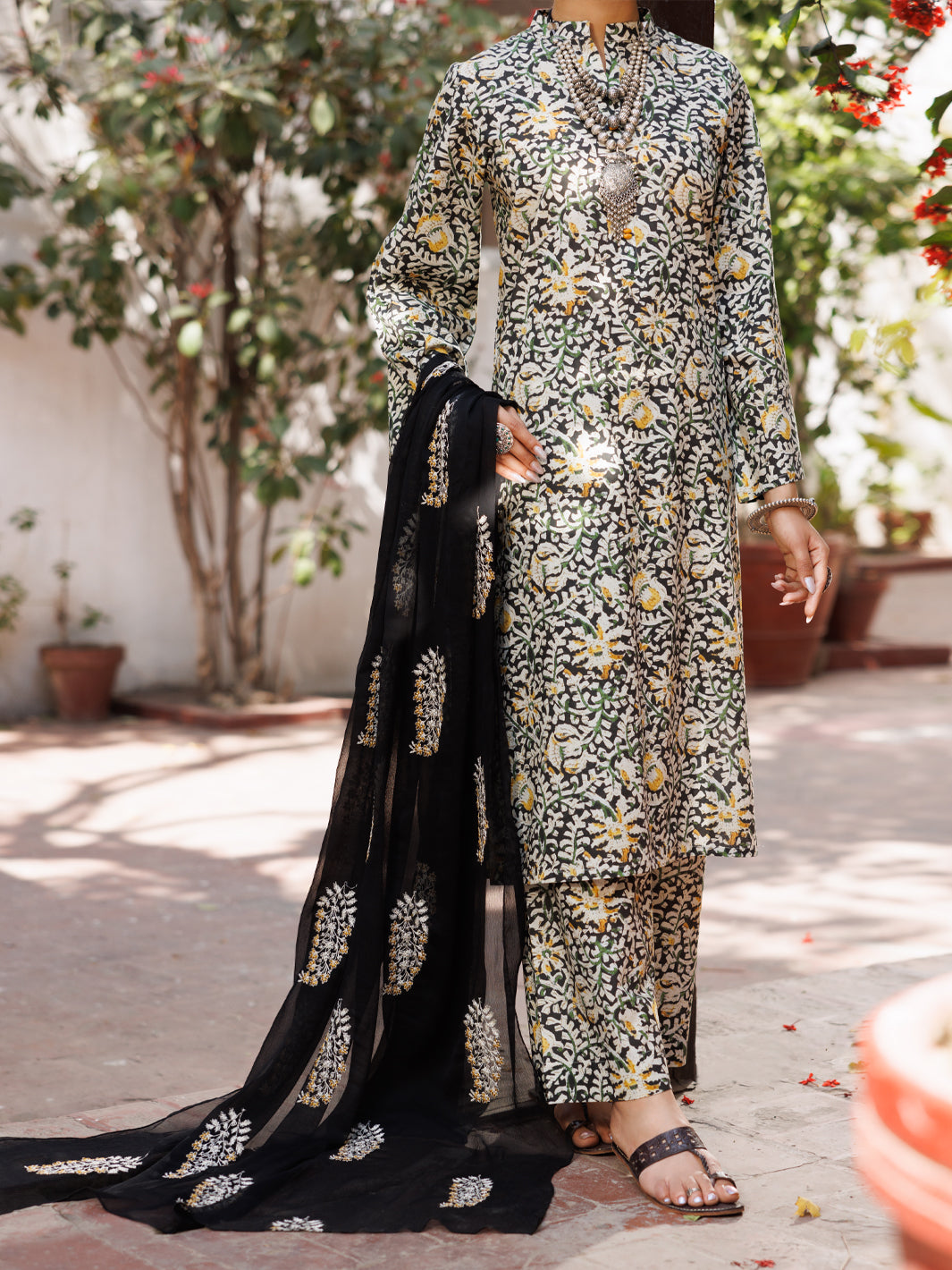 Ivory Lawn 3Pc Stitched - ALP-3PS-2148