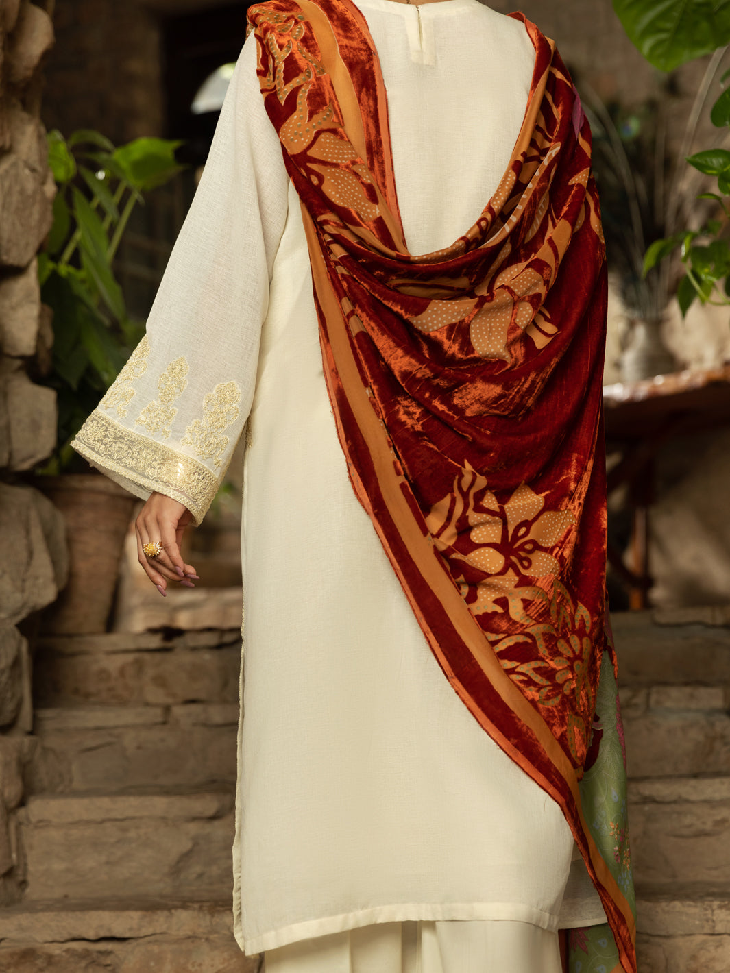 Off White Linen 3 Piece Unstitched - AWP-3PS-543