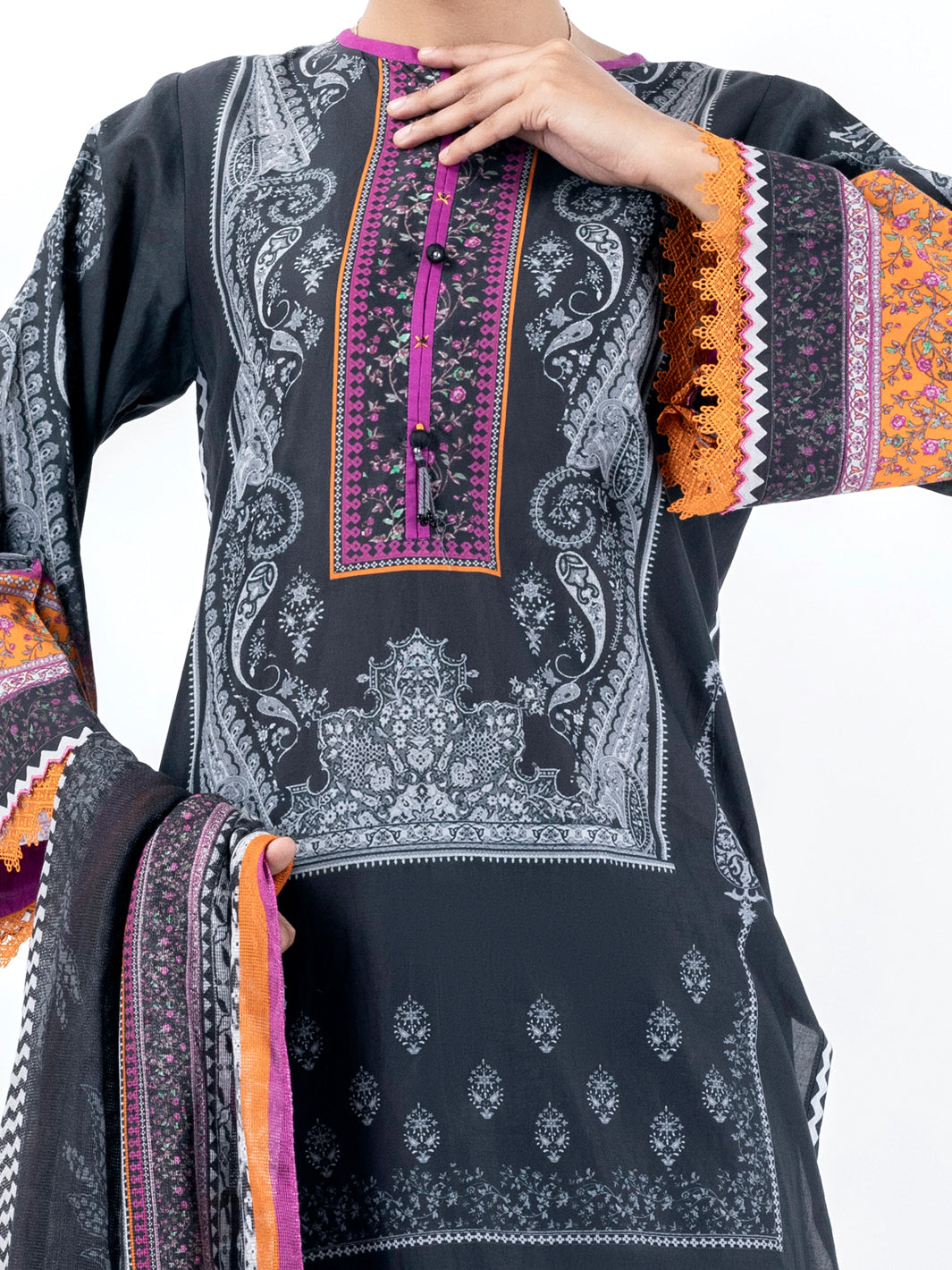 Black Cambric 3 Piece Stitched - AWP-3PS-686