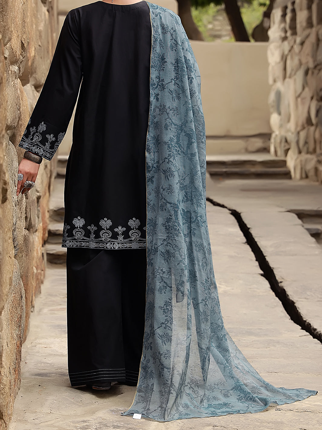 Black Lawn 3Pc Unstitched - ALP-3PS-1412