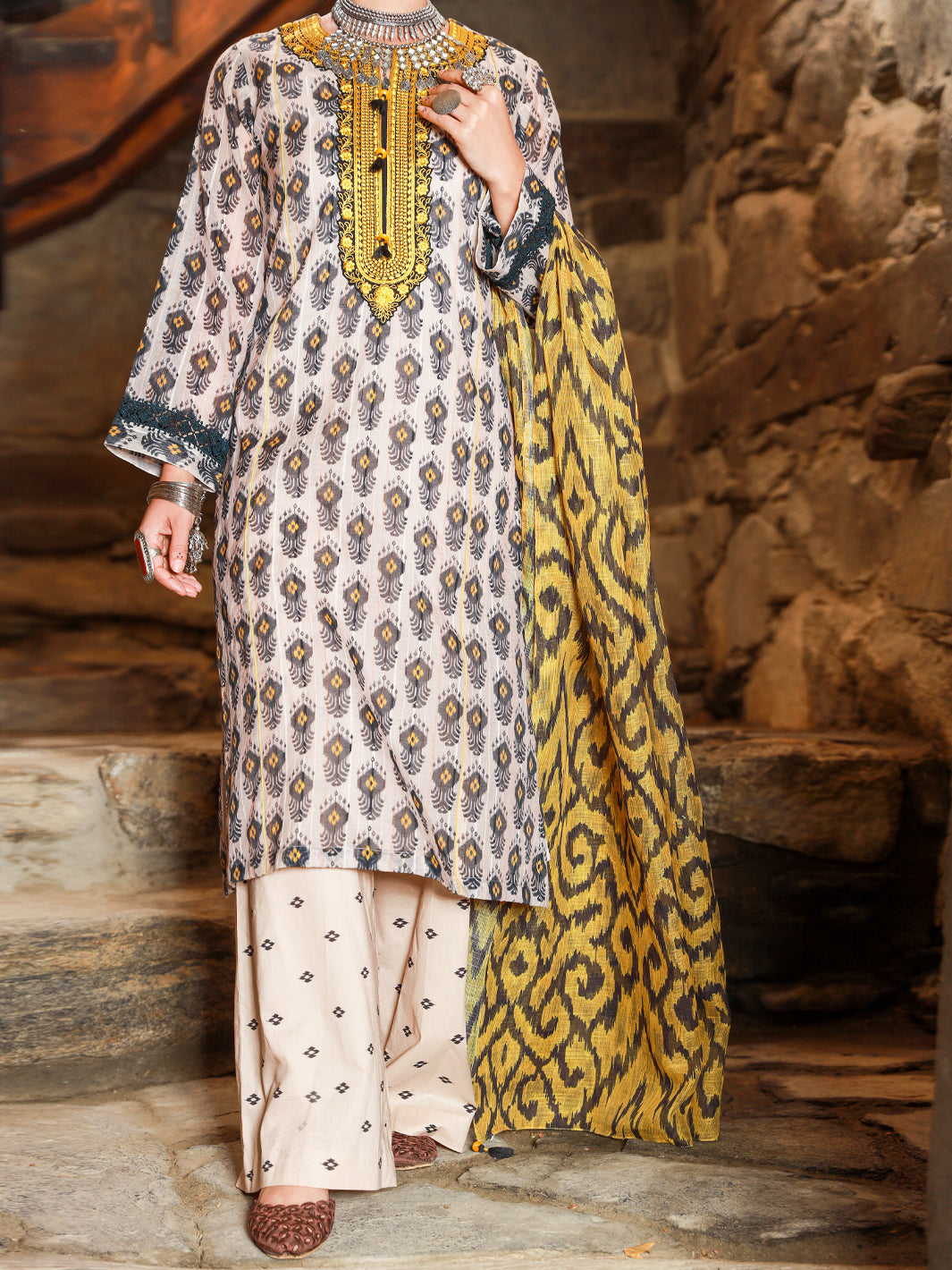 Beige Jacquard 3Pc Stitched - ALP-3PS-1420