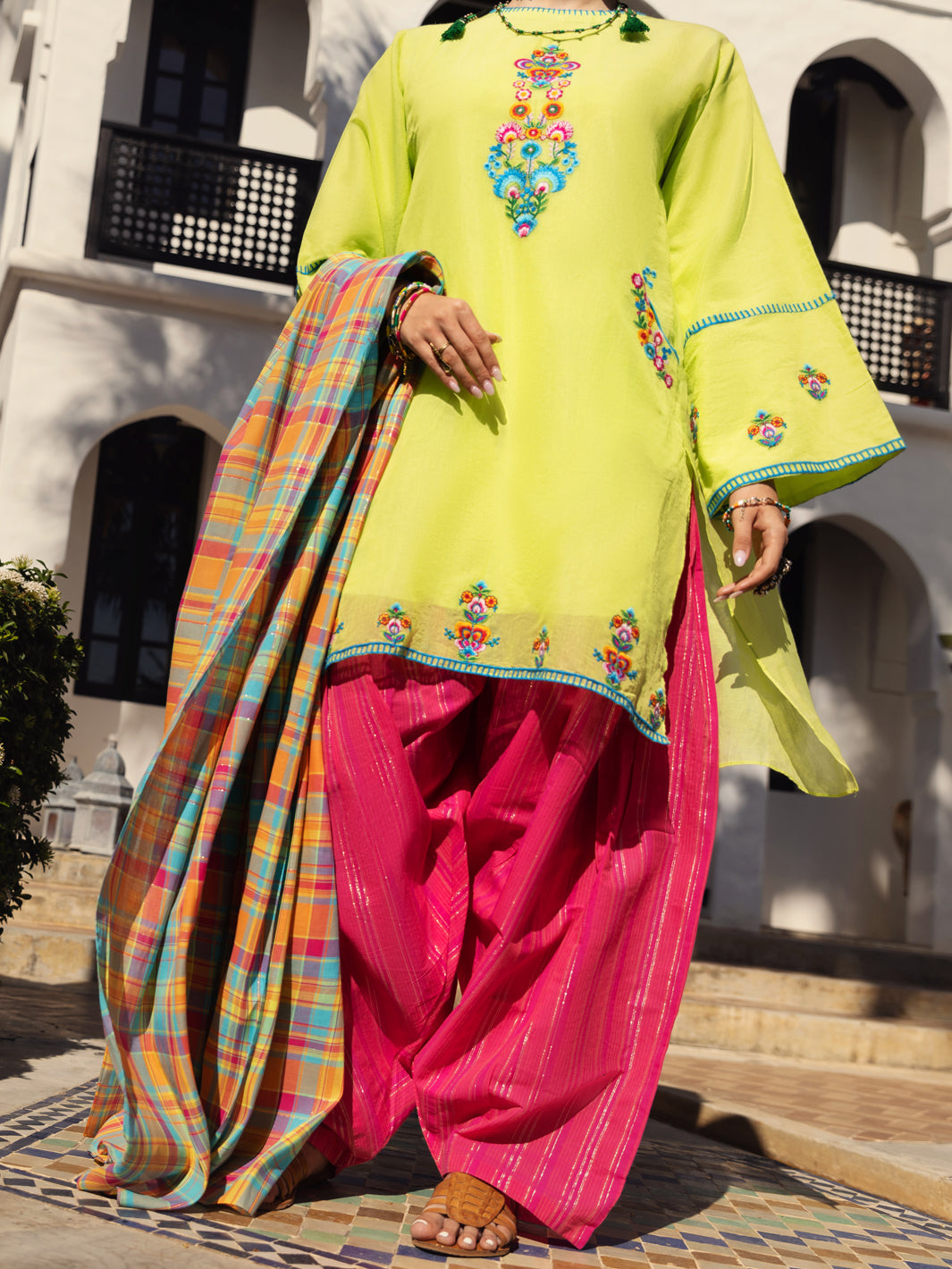Parrot Green Blended 3 Piece Stitched - ALP-3PS-1437