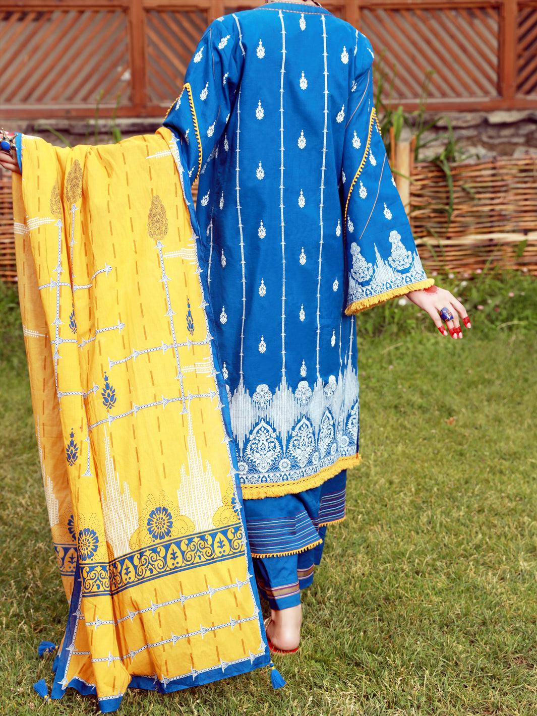 Blue Lawn 3Pc Unstitched - ALP-3PS-1476
