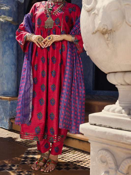 Fuchsia Lawn 3 Piece Stitched - ALP-3PS-1501