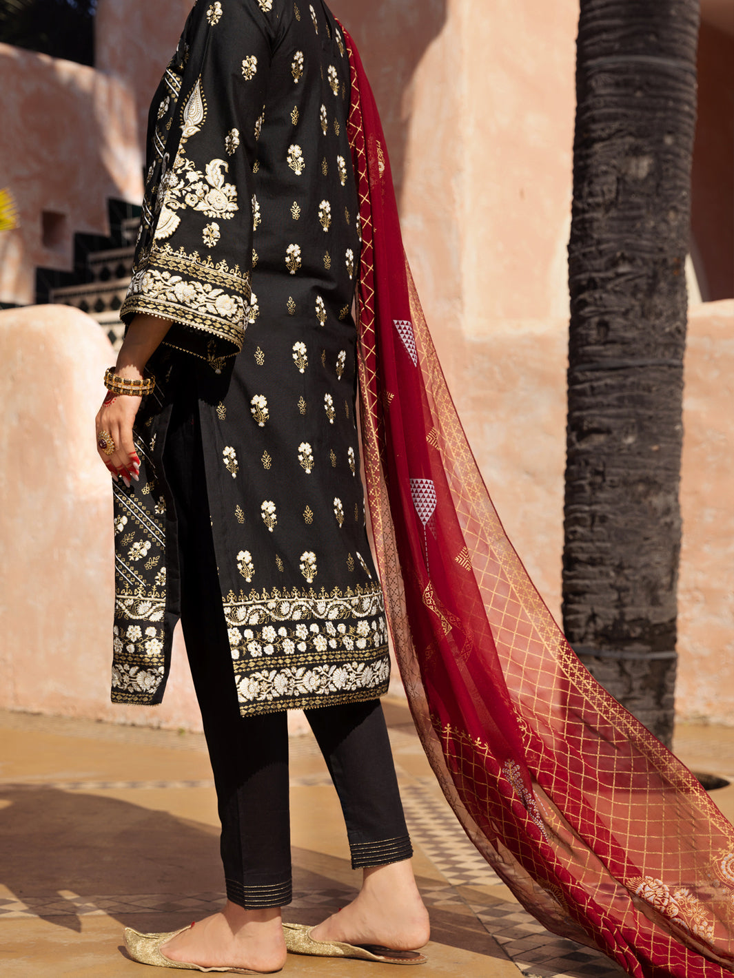 Black Cambric 3Pc Unstitched - ALP-3PS-1520