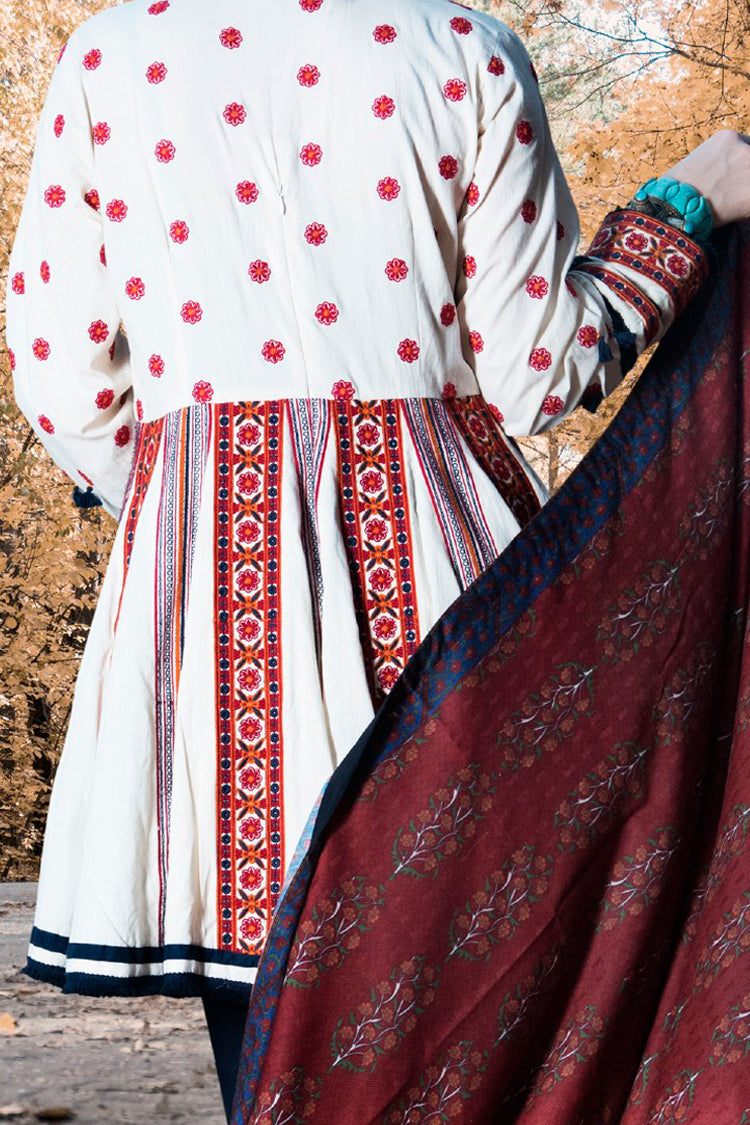 Off White Khaddar 3Pc Stitched - AWP-3PS-179-B