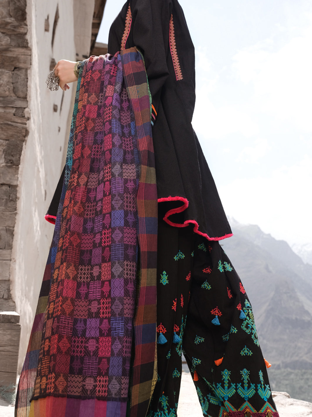 Black Khaddi 3Pc Stitched - AWP-215